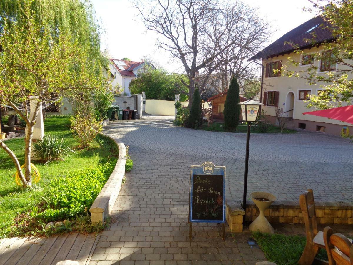 Apartments Himmelreich Ternitz Екстер'єр фото